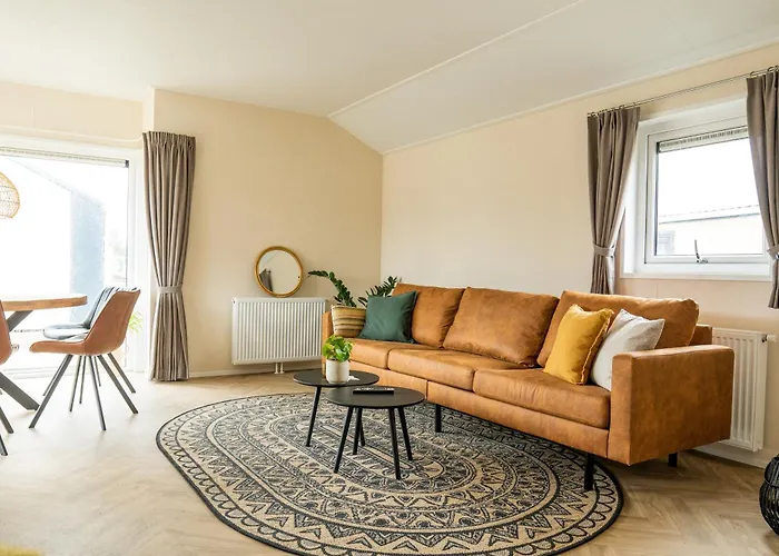 Bis Sechs Personen Ohne Hund